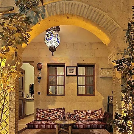 House מלון