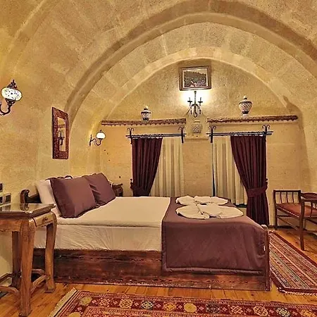 מלון House *