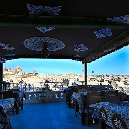 מלון House